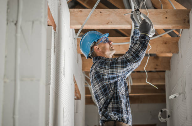 Best Circuit Breaker Repair  in Carrington, ND