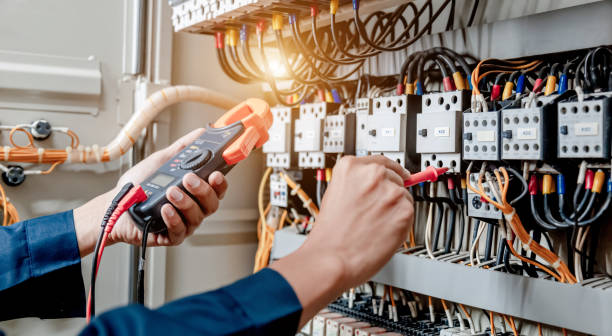 Best Emergency Electrical Repair  in Carrington, ND